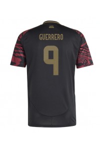 Peru Paolo Guerrero #9 Fotballdrakt Borte Klær Copa America 2024 Korte ermer